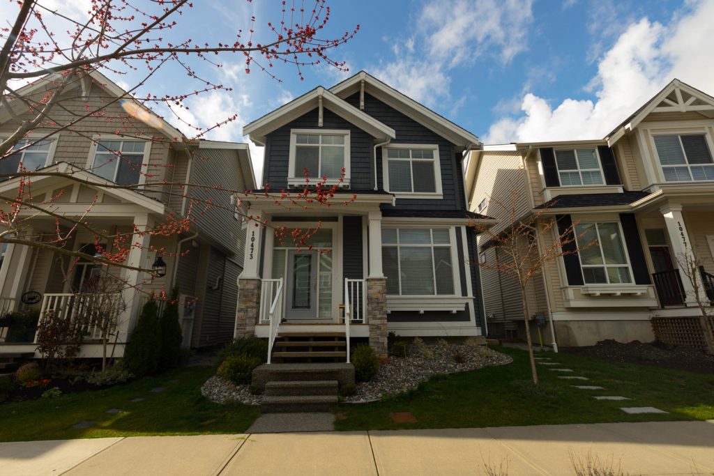 10473 Robertson Street, Maple Ridge
